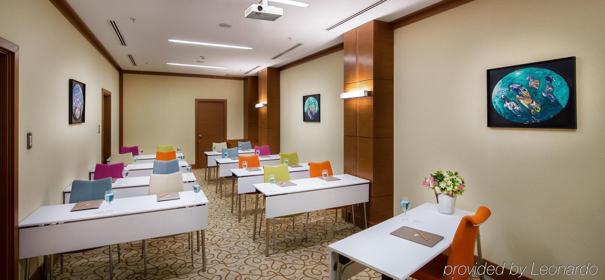 Midtown Hotel 4*